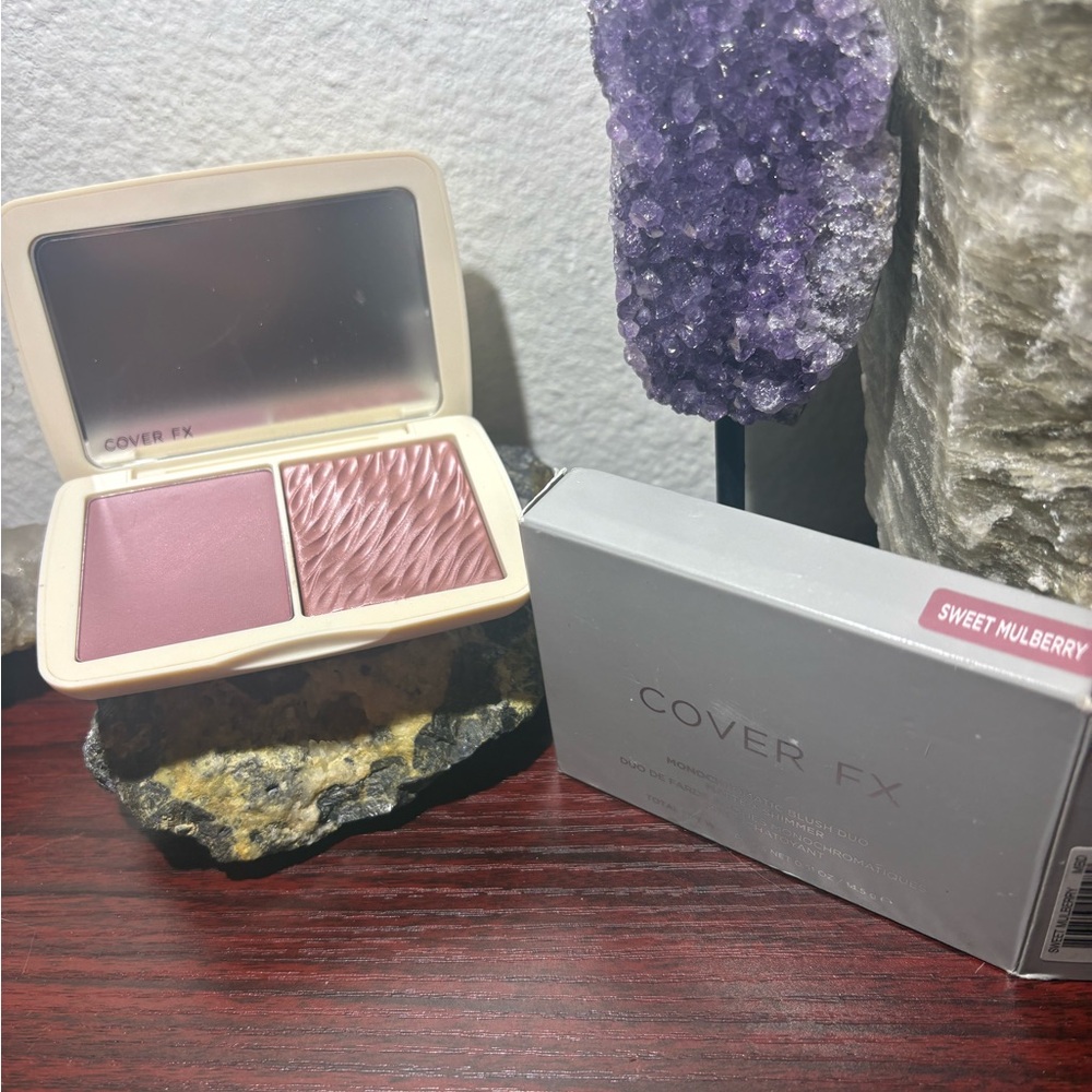 COVER FX Monochromatic Powder Blush Duo - Picture 3 of 5